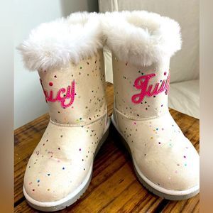 Girls JUICY COUTURE Malibu Cold Weather Slip On Boots Size 12
